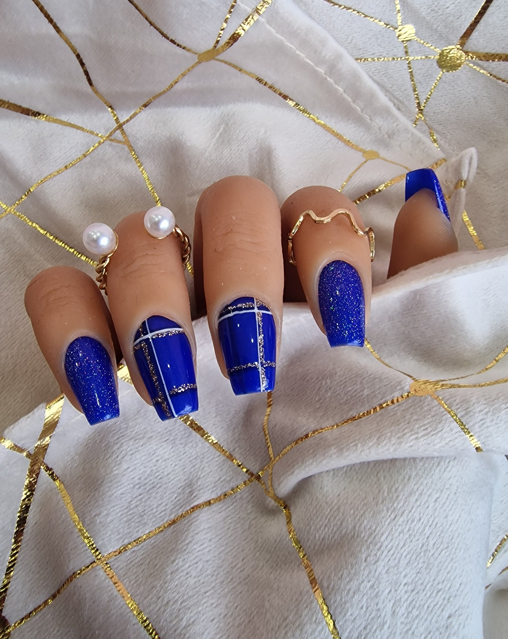 Royal SUR COMMANDE